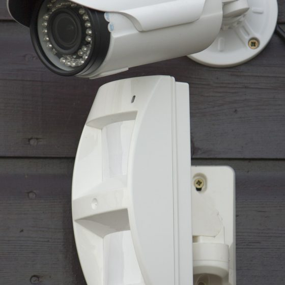 cctv-2796210_1280-560x560